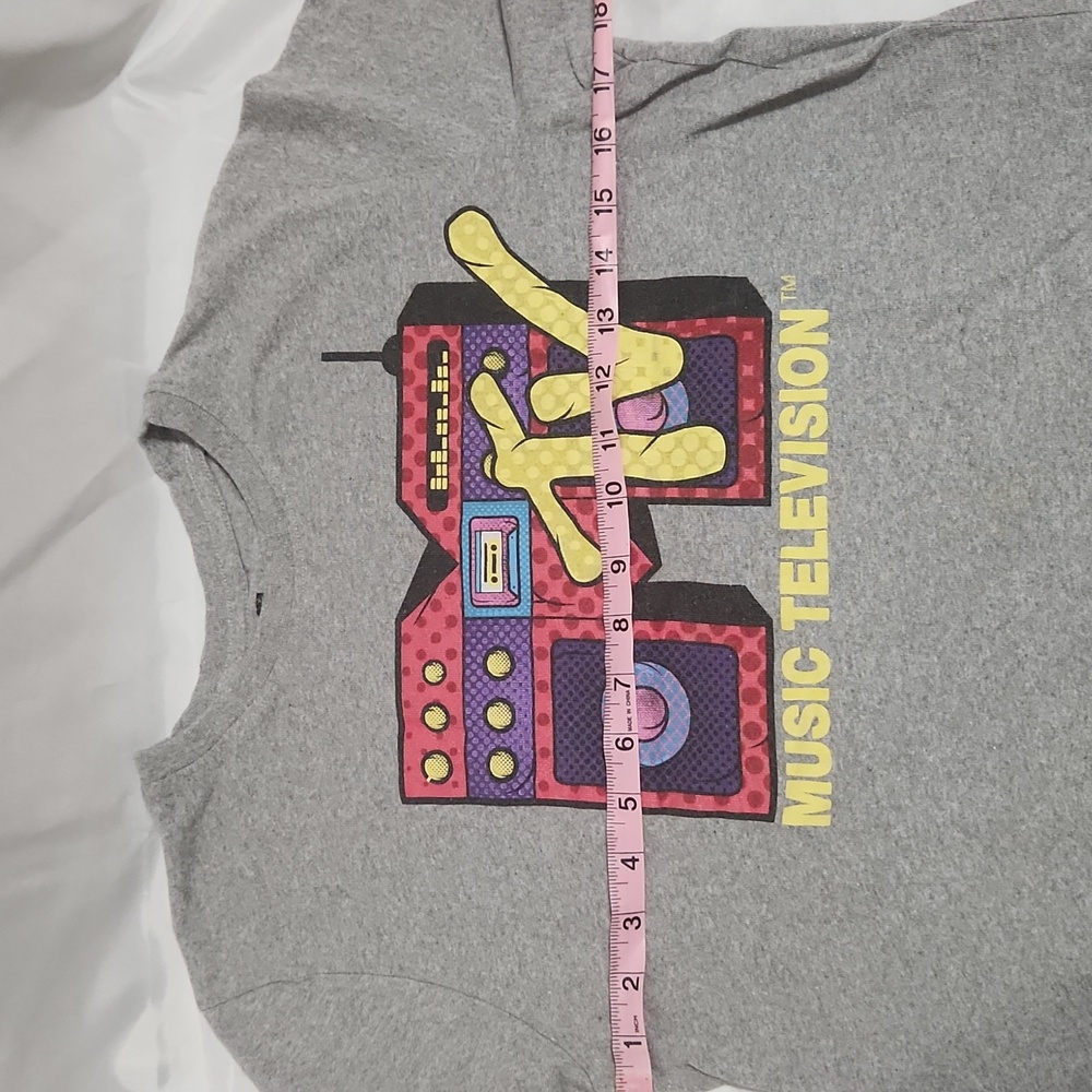 MTV Gray Short Sleeve Tee - Picture 6 of 7